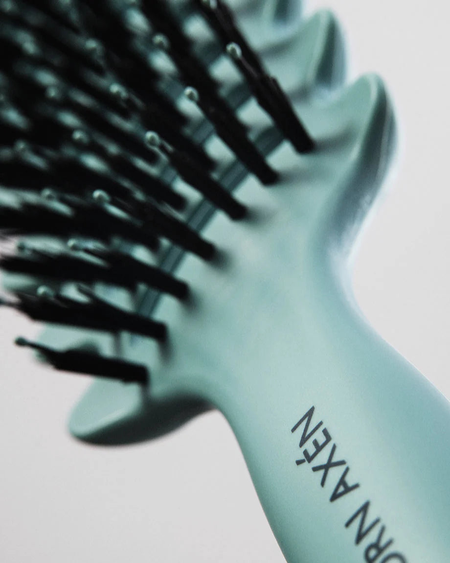 Björn Axén Curl Brush
