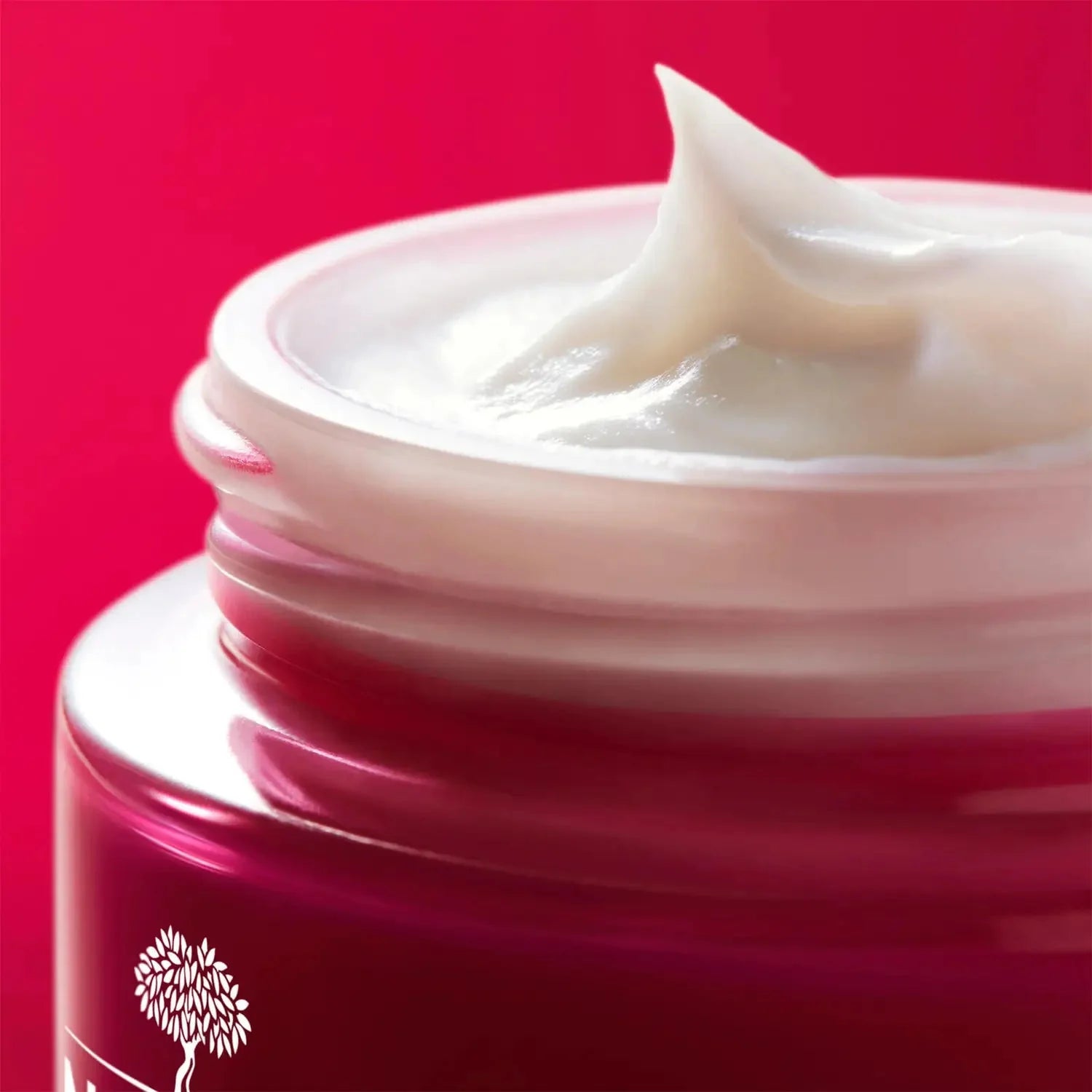 MERVEILLANCE LIFT Firming Powdery Cream - MaPeau
